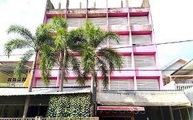 OYO 3116 Batu Putih Homestay